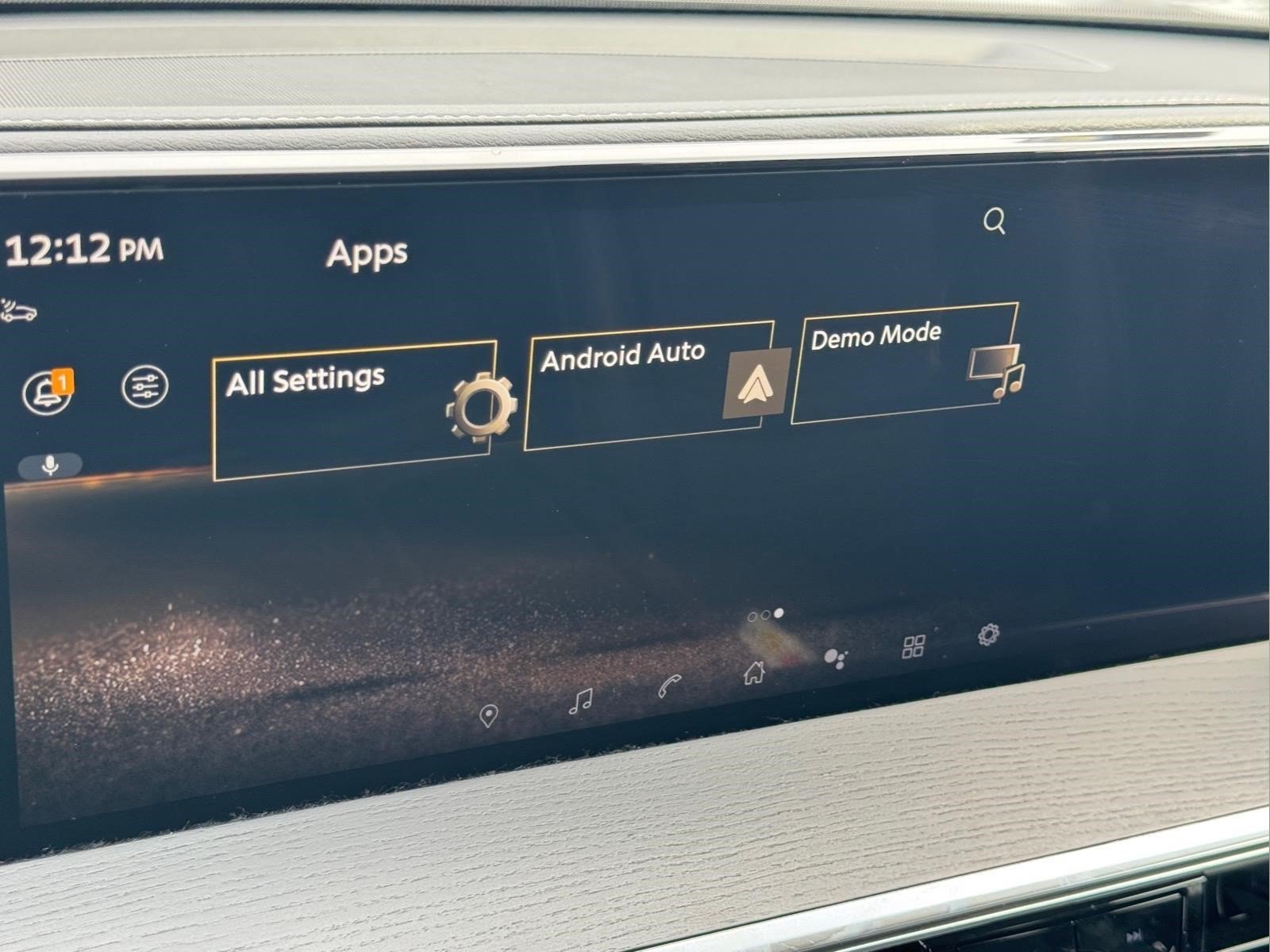 Used 2025 INFINITI QX80 Sensory AWD/4WD image 28