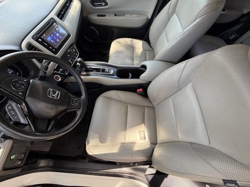 Used 2016 Honda HR-V EX-L image 10