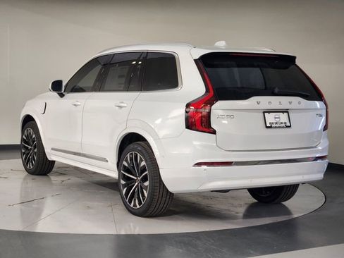 New 2026 Volvo XC90 T8 Ultra w/ Protection Package Premier AWD/4WD image 7