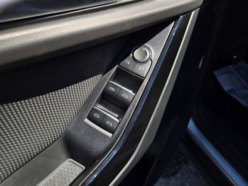 Used 2026 Chevrolet Equinox RS w/ Convenience Package III image 15