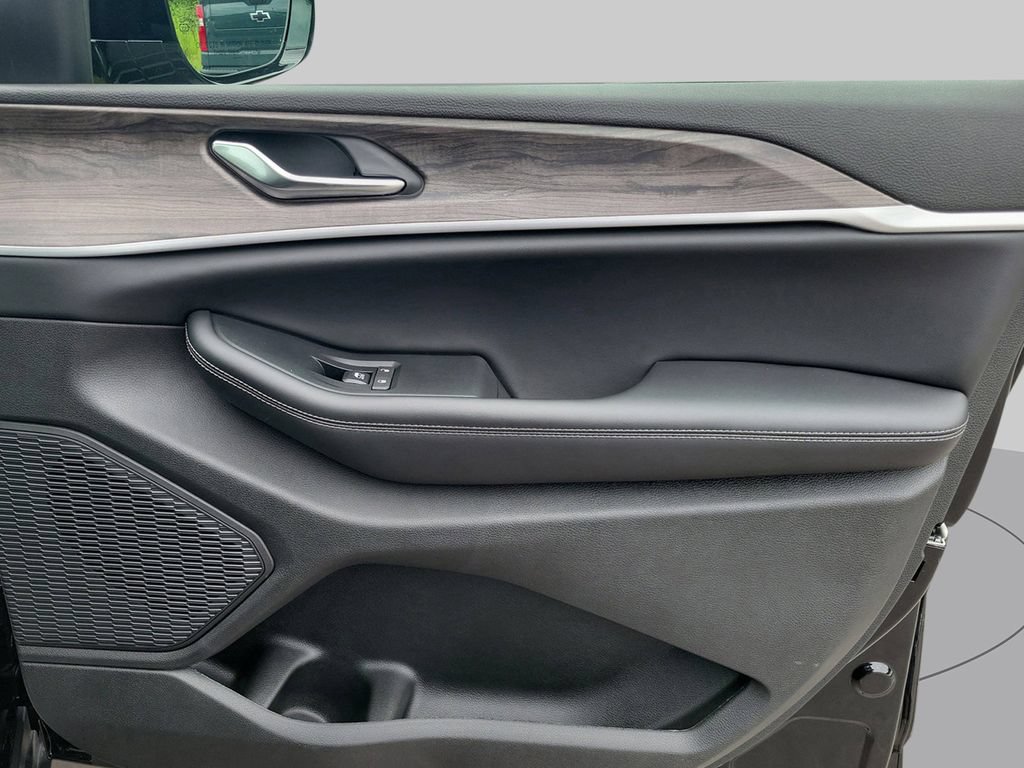 New 2026 Jeep Grand Cherokee Altitude RWD image 39