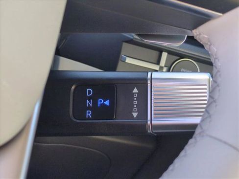 New 2026 Hyundai Santa Fe SE FWD image 12