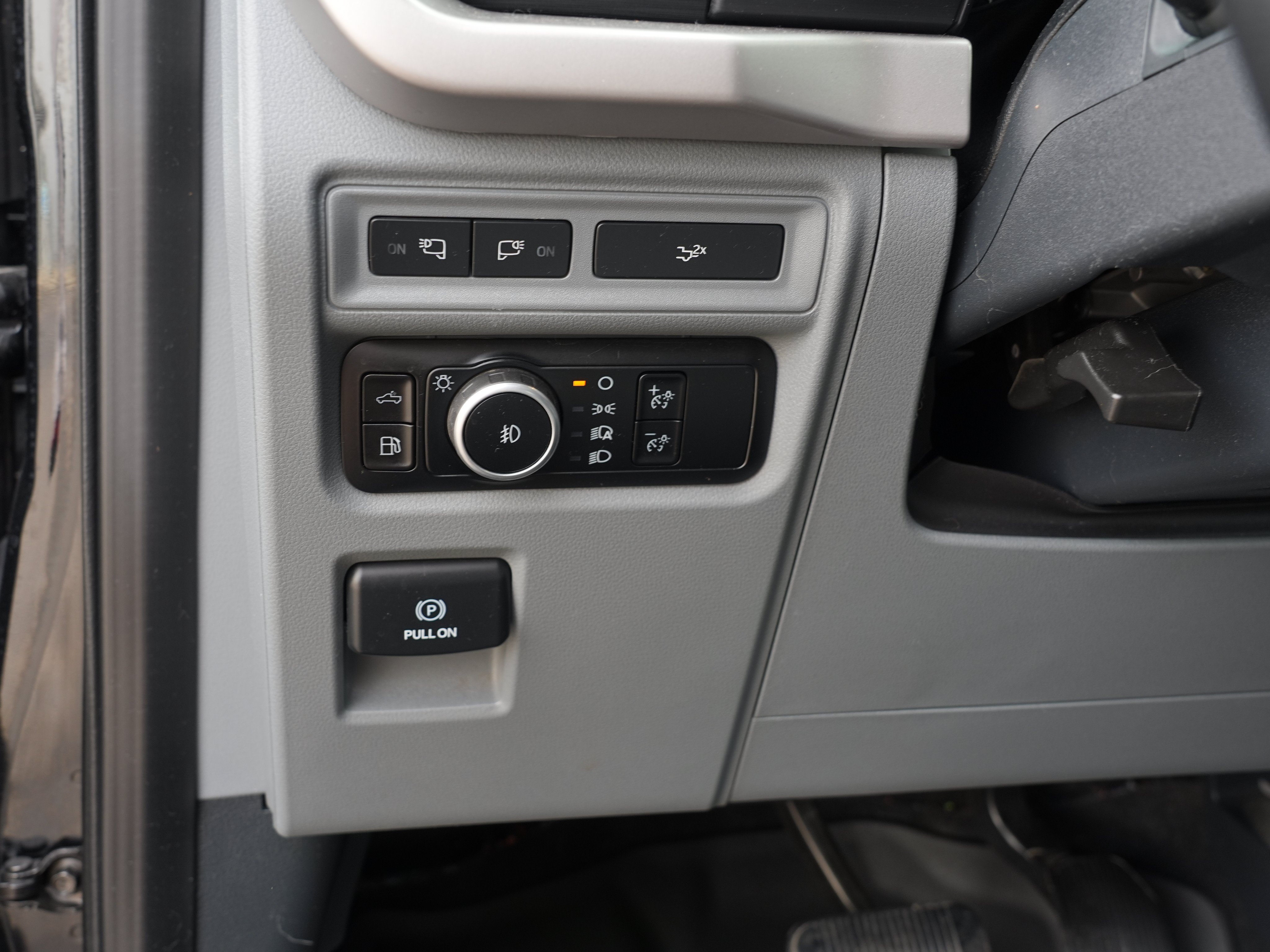 Used 2023 Ford F150 XLT w/ Equipment Group 302A High AWD/4WD image 18
