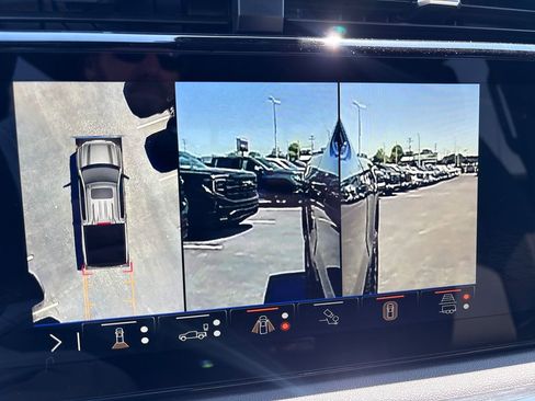 New 2026 GMC Sierra 1500 4x4 Crew Cab AT4 image 30