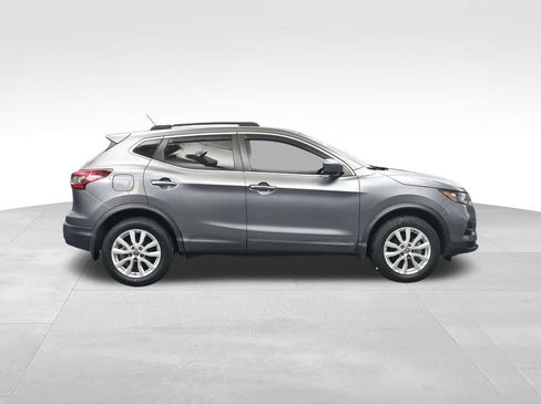 Used 2022 Nissan Rogue Sport S FWD image 6