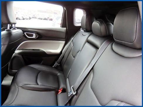 Used 2025 Jeep Compass Limited w/ Elite Group image 10