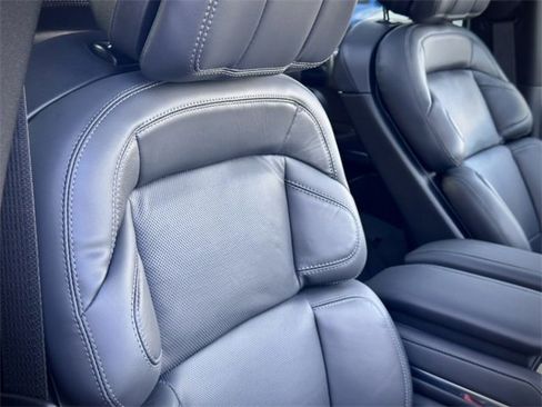 New 2025 Lincoln Navigator Reserve w/ Jet Appearance Package image 16