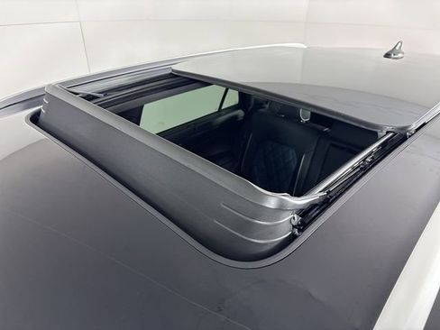 New 2026 Volkswagen Atlas Cross Sport SEL Premium R-Line image 23