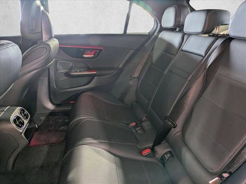Used 2025 Mercedes-Benz C 300 Sedan image 17