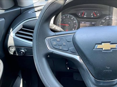 Used 2021 Chevrolet Malibu LS w/ LPO, Convenience Package 2 FWD image 10