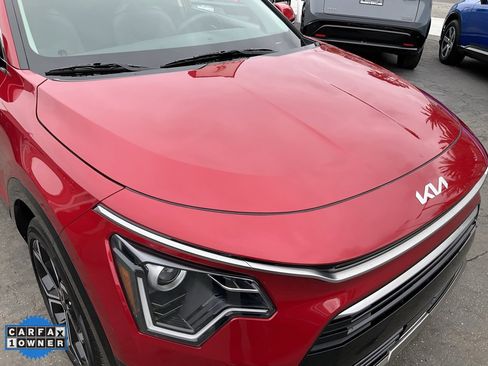 Used 2024 Kia Niro EX Touring image 73