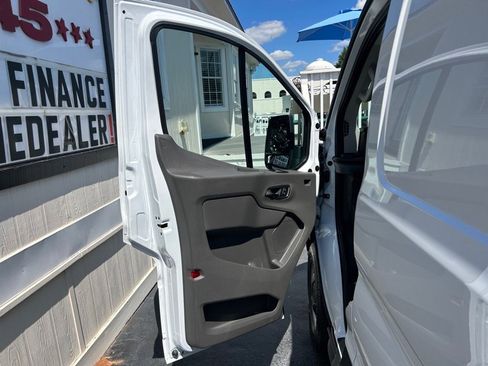 Used 2023 Ford Transit 250 Low Roof w/ Load Area Protection Package image 8