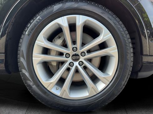 Used 2025 Audi Q7 3.0T Prestige AWD/4WD image 60