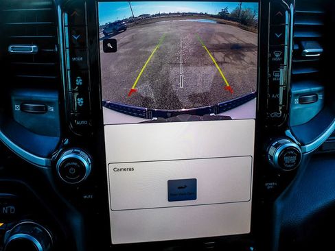 Used 2023 RAM 1500 Big Horn image 19