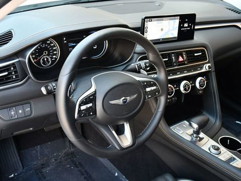 Used 2023 Genesis G70 3.3T RWD image 11