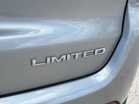 Used 2022 Jeep Compass Limited w/ Sun and Sound Group AWD/4WD image 6