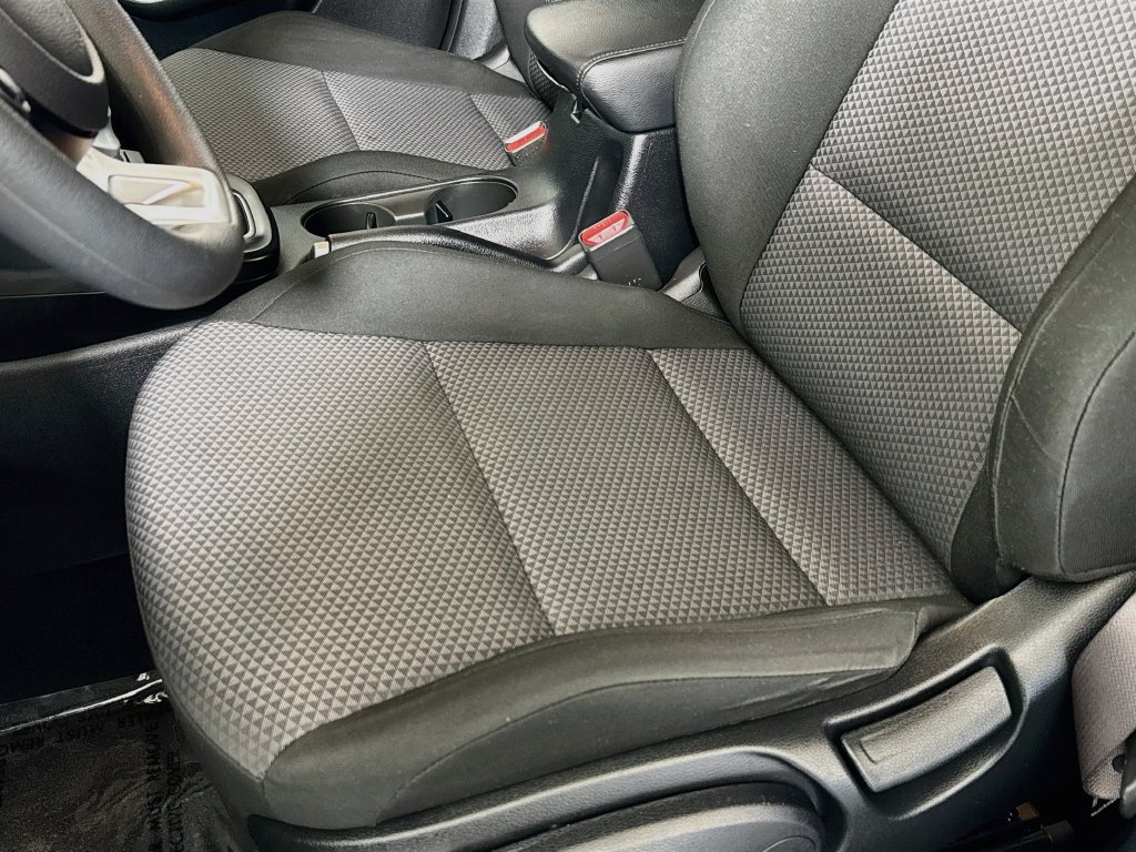 Used 2022 Kia Soul LX FWD image 18
