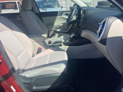 Used 2020 Kia Soul LX image 15