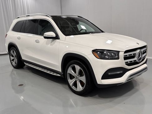 Used 2020 Mercedes-Benz GLS 450 4MATIC image 4