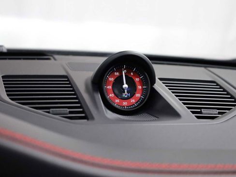 Used 2025 Porsche 911 Carrera 4 GTS AWD/4WD image 18