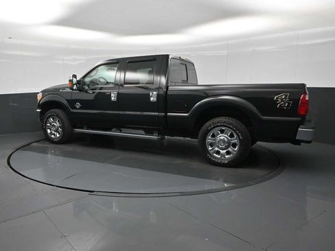 Used 2012 Ford F250 Lariat w/ Chrome Pkg image 7