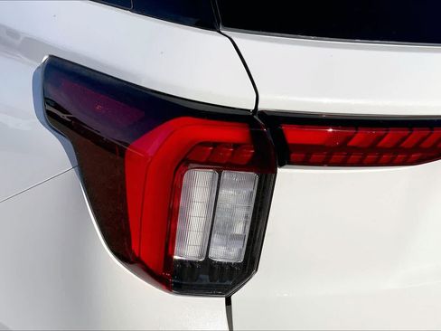 New 2026 Ford Explorer ST w/ Sun And Sound Package AWD/4WD image 14