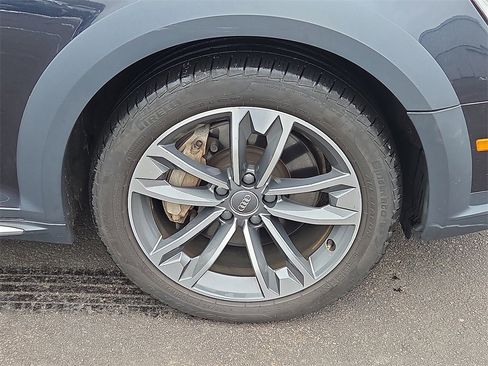 Used 2018 Audi A4 2.0T allroad Premium Plus w/ Premium Plus Package image 8