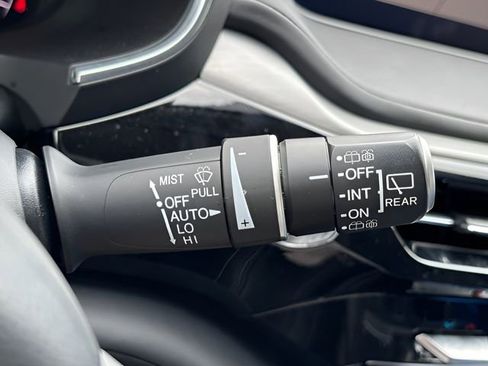 Used 2023 Acura MDX FWD w/ Technology Package image 30