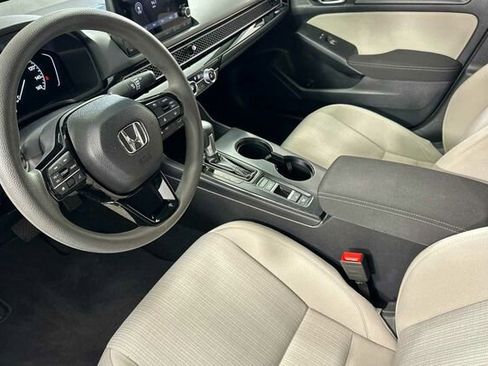 Used 2022 Honda Civic LX image 10