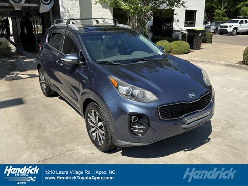 Used 2017 Kia Sportage EX AWD/4WD image 1