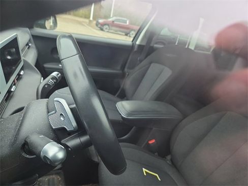 Used 2023 Hyundai Ioniq 5 SE w/ Cargo Package image 8