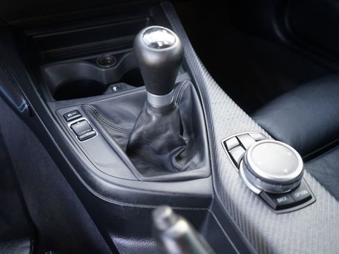 Used 2017 BMW M2 image 20