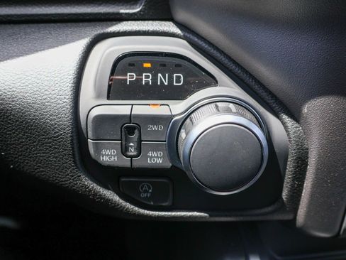 New 2026 RAM 1500 Express AWD/4WD image 20