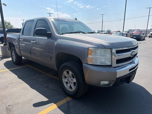 Used 2009 Chevrolet Silverado 1500 LT w/ Power Pack Plus AWD/4WD image 1