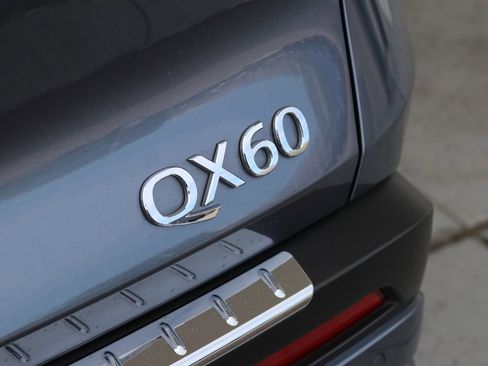 Certified 2023 INFINITI QX60 Sensory w/ Vision Package AWD/4WD image 39