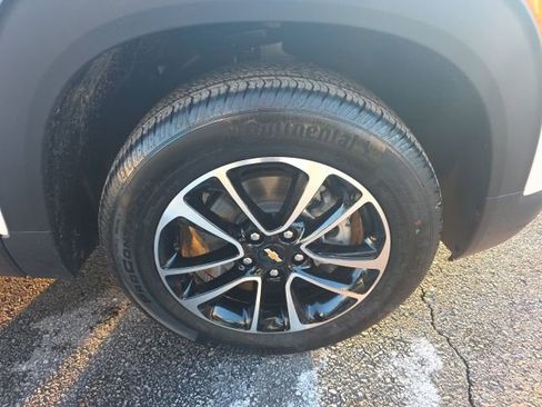 New 2026 Chevrolet TrailBlazer LT w/ Convenience Package image 9
