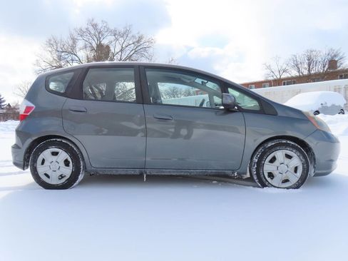 Used 2013 Honda Fit image 6