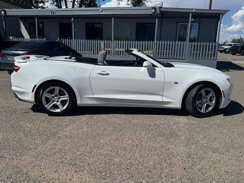 Used 2023 Chevrolet Camaro LT RWD image 16