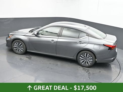 Used 2023 Nissan Altima 2.5 SV image 37