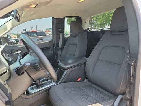 Used 2022 Chevrolet Colorado LT w/ Fleet Safety Package AWD/4WD image 10