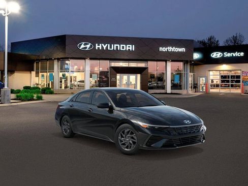 New 2026 Hyundai Elantra Blue image 2