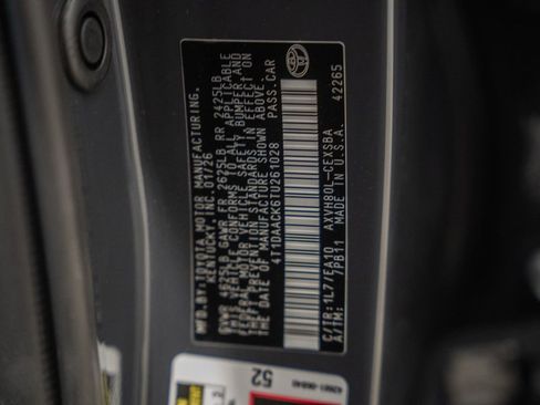 New 2026 Toyota Camry SE image 40