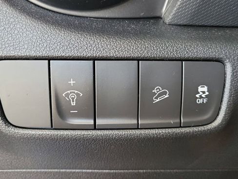 Used 2022 Hyundai Kona SEL image 13