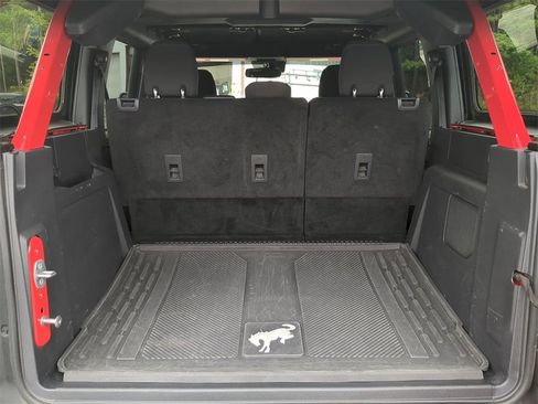 Used 2023 Ford Bronco Wildtrak image 21