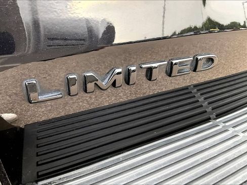 Used 2021 Ford Expedition Limited AWD/4WD image 34