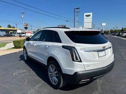 Certified 2024 Cadillac XT5 Sportv w/ Technology Package AWD/4WD image 9