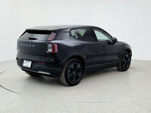 New 2026 Volvo EX30 Cross Country Ultra image 5