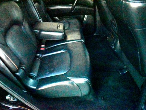 Used 2019 Nissan Armada Platinum w/ Cargo Package image 32