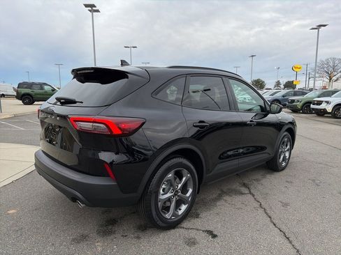 New 2026 Ford Escape ST-Line image 3