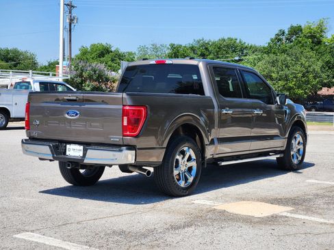 Used 2022 Ford F150 XLT w/ Equipment Group 302A High RWD image 5
